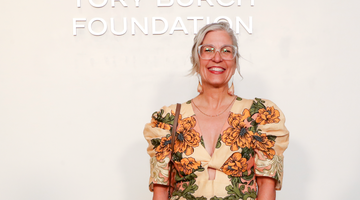 When Your Nightcap Starts Talking Back: Alcohol, (Peri)Menopause & Our Midlife Brains